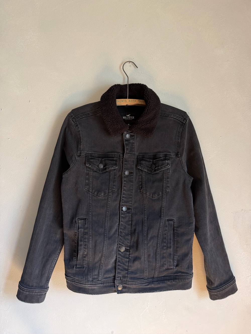 Y2K hollister trucker Sherpa collar denim jacket